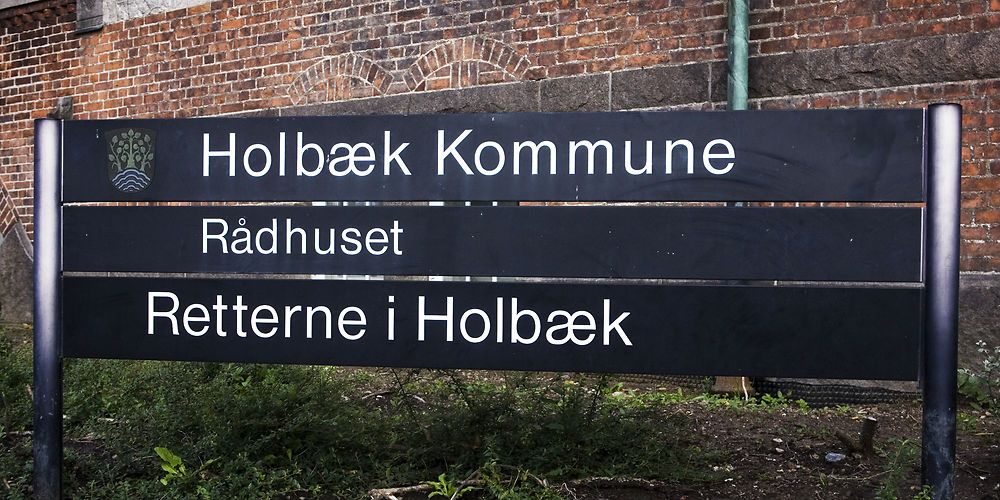 (Arkiv) Holbæk Kommune suspenderede ved nedlukning af jobcentre midt i marts aftaler med private beskæftigelsesaktører med henvisning til force majeure. Det blev ændret sidst i marts