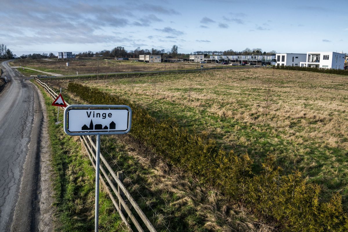 Vinge mellem Frederikssund og Ølstykke blev lanceret som et af Danmarks største byudviklingsprojekter og skulle huse 20.000 mennesker. I dag bor der væsentligt færre.