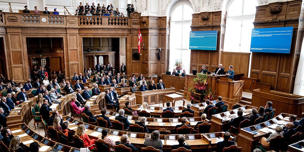 Folketingets partier er efter forhandlinger natten til fredag blevet enige om en aftale om en yderligere genåbning af Danmark. (Arkivfoto).