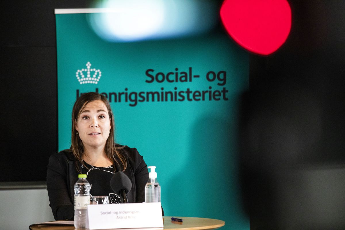 Social- og Indenrigsminister Astrid Krag har trukket en velfærdsaftale på ældreområdet hjem med resten af rød blok