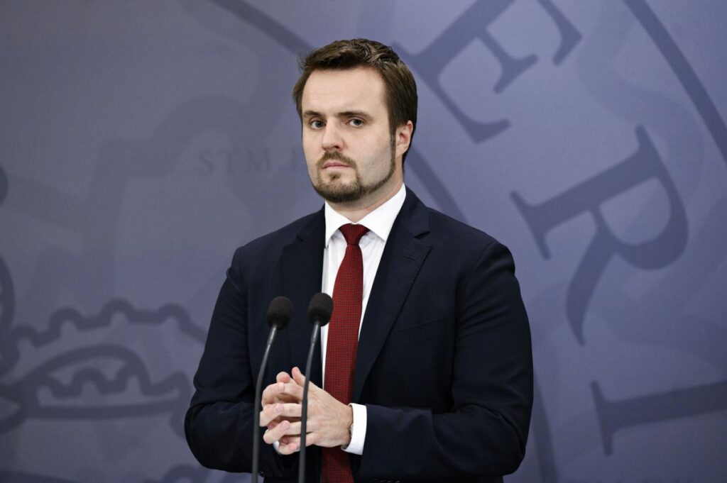 Borgere og virksomheder i Nordjylland  skal have hjælp nu fremgår det af udtalelser fra erhvervslivet. Erhvervsminister Simon Kollerup responderer ved at nedsætte et nyt dialogforum.