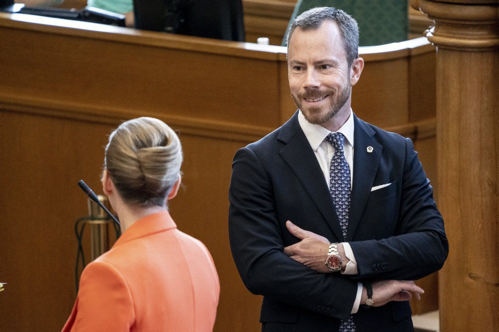 Ifølge Venstres formand er forhandlinger om kompensation til minkavlere stødt ind i problemer. (Arkivfoto)