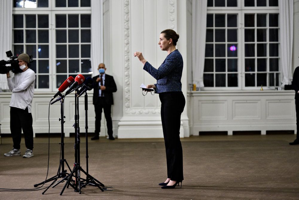 Statsminister Mette Frederiksen (S) præsenterede genåbningsplan mandag aften. (Arkivfoto)