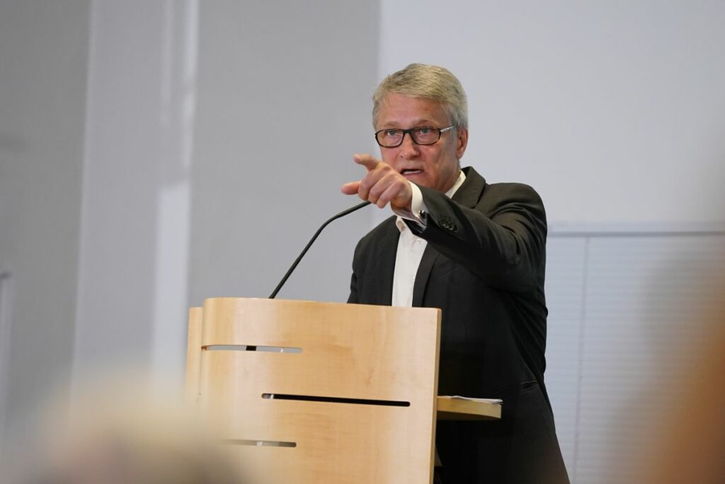 Torben Tranæs professor og