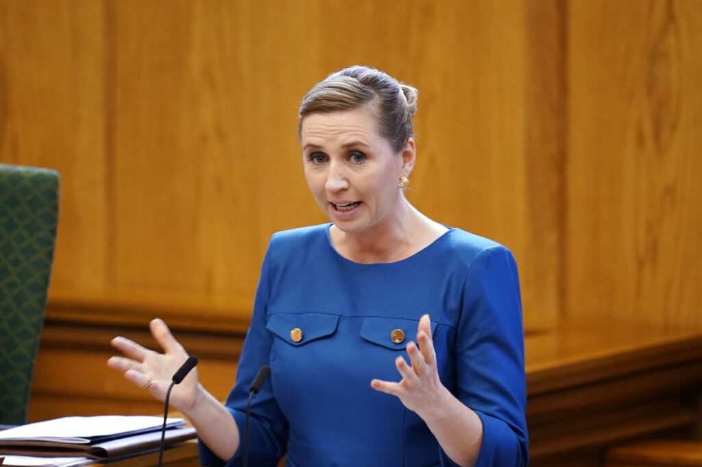 Statsminister Mette Frederiksen holdt åbningstale i Folketingssalen på Christiansborg da Folketinget åbnede den 5. oktober 2021. - Uden betalingsmur.