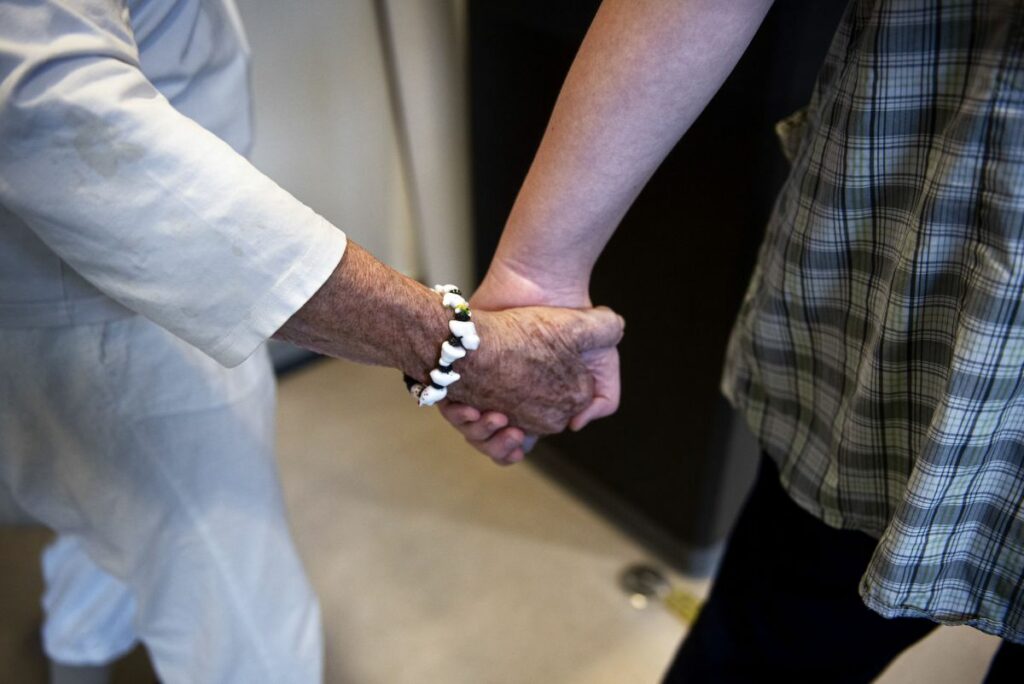 Ny undersøgelse fra VIVE viser at de frie valg i hospitalssektoren fungere bedst for "de stærkeste" ældre. Det rejser en række spørgsmål