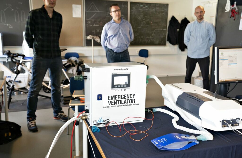 Det offentlig-private samarbejde har fået et boost under coronakrisen. Eksempelvis udviklede en gruppe forskere fra Ålborg Universitet og en række industrielle aktører
